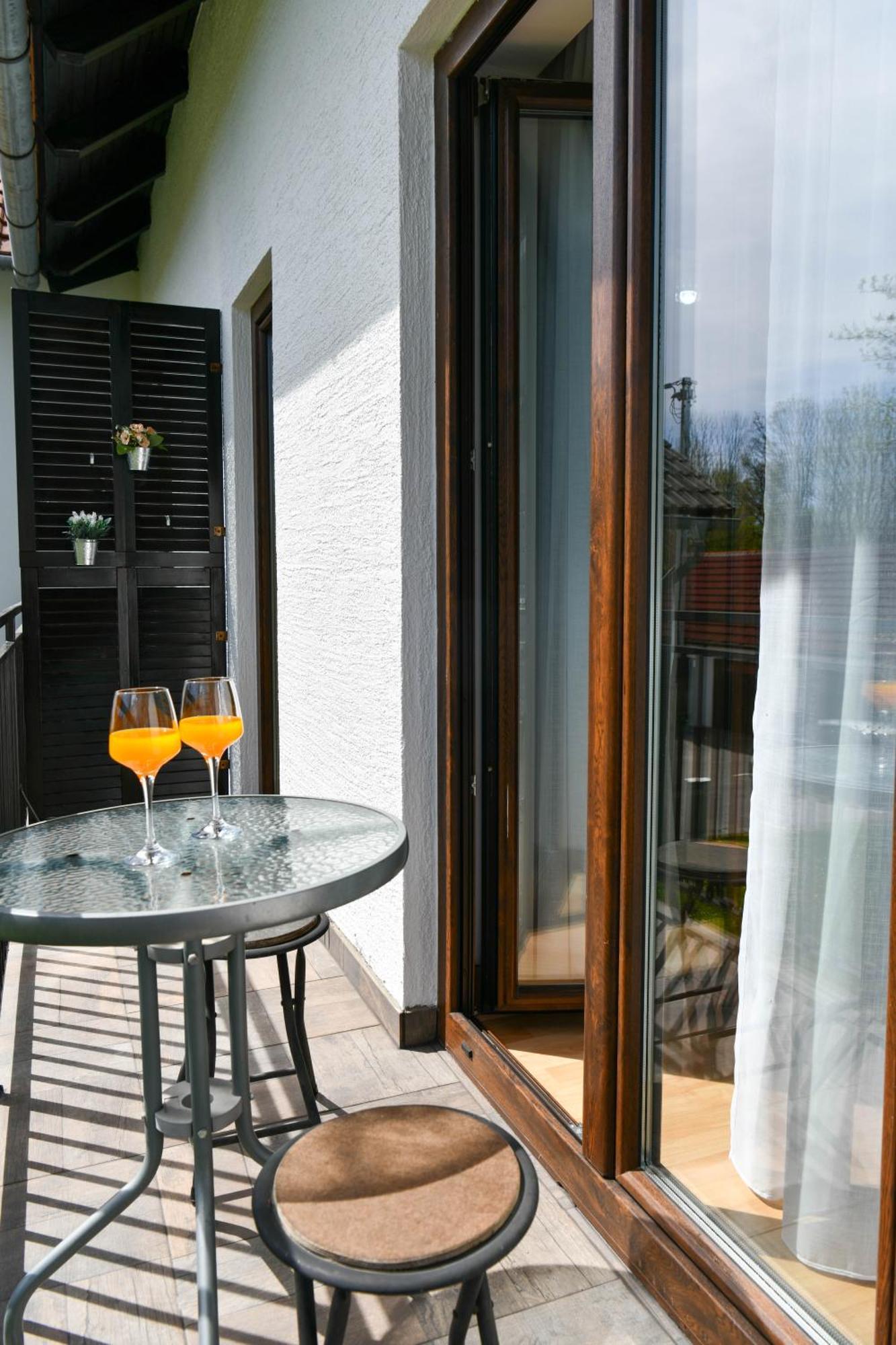 Apartments Patar Grabovac  Exteriör bild